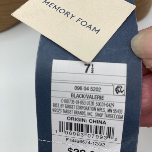 Universal Thread Valerie women’s black platform heel 7 1/2 - Picture 9 of 12